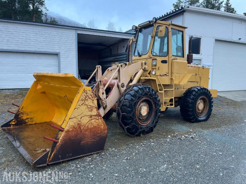 1984 Cat 930 Hjullaster selges som reparasjons objekt - Cargadora de ruedas: foto 1 1984 Cat 930 Hjullaster selges som reparasjons objekt - Cargadora de ruedas: foto 1