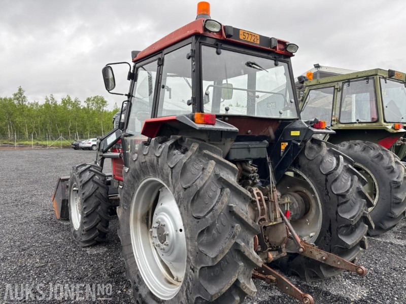 1988 Massey Ferguson 375 4WD - Tractor: foto 2 1988 Massey Ferguson 375 4WD - Tractor: foto 2