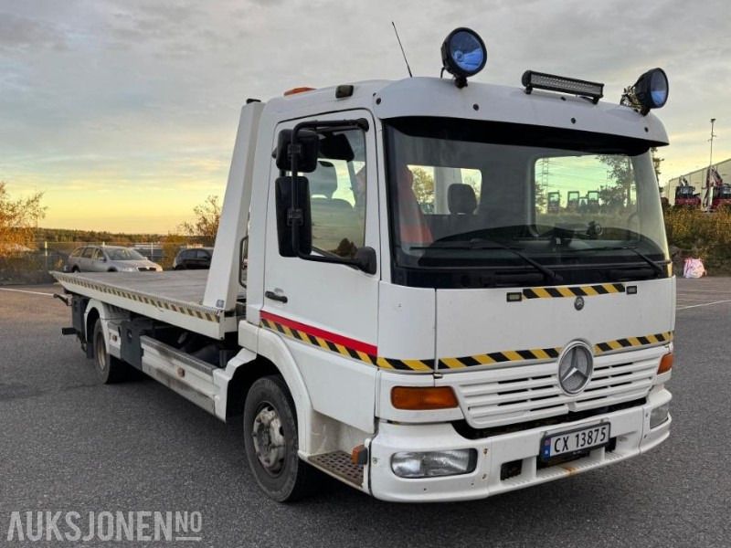 2000 Mercedes-Benz 815 Bergningsbil - Camión de bomberos: foto 2 2000 Mercedes-Benz 815 Bergningsbil - Camión de bomberos: foto 2