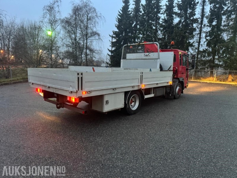 Camión grúa 2000 Volvo FL611 med kran og plan KUN 98.766km EU OK TIL 09.12.2026: foto 7