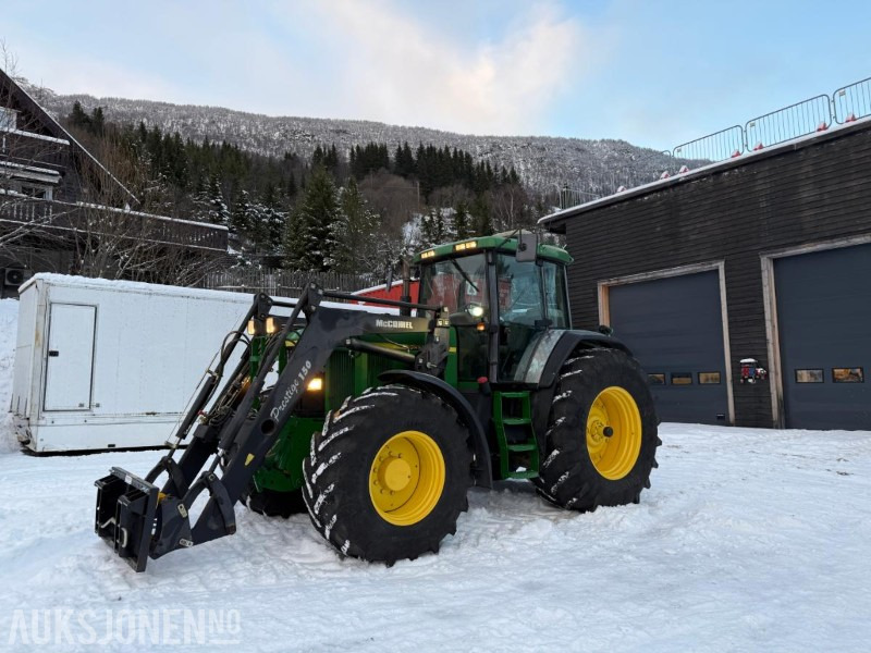 2002 John Deere RW7810 m/frontlaster og fronthydraulikk og pto - Tractor: foto 1 2002 John Deere RW7810 m/frontlaster og fronthydraulikk og pto - Tractor: foto 1