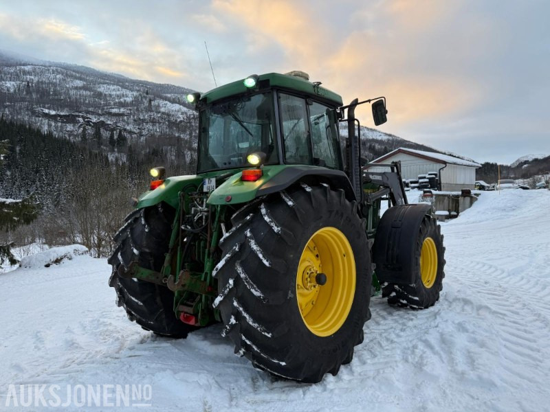 2002 John Deere RW7810 m/frontlaster og fronthydraulikk og pto - Tractor: foto 5 2002 John Deere RW7810 m/frontlaster og fronthydraulikk og pto - Tractor: foto 5