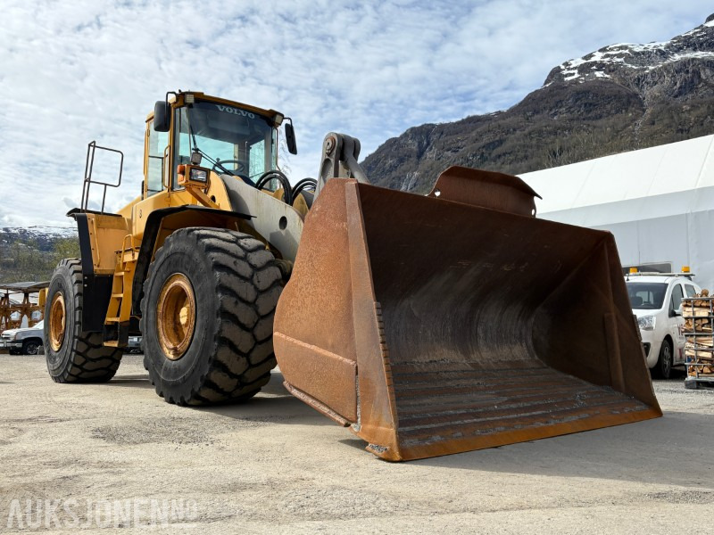 2002 Volvo L150E - 15 177 motortimer - leveres med ny sertifisering - Cargadora de ruedas: foto 2 2002 Volvo L150E - 15 177 motortimer - leveres med ny sertifisering - Cargadora de ruedas: foto 2