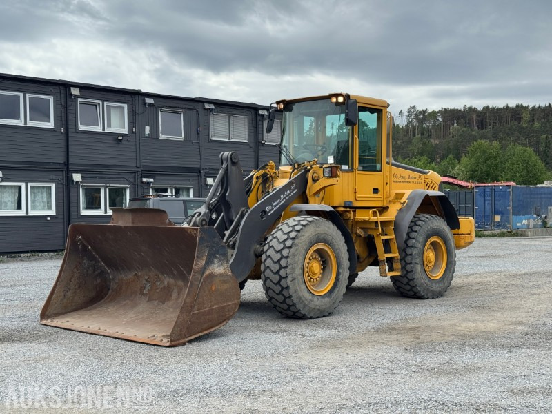 2004 Volvo L90E Hjullaster 3 og 4 funksjon - Cargadora de ruedas: foto 1 2004 Volvo L90E Hjullaster 3 og 4 funksjon - Cargadora de ruedas: foto 1