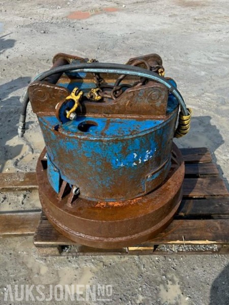 2006 DYNASET hydraulisk Magnet generator - S60 - Equipo de construcción: foto 4 2006 DYNASET hydraulisk Magnet generator - S60 - Equipo de construcción: foto 4