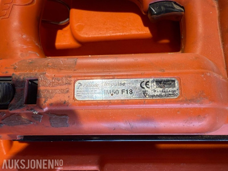 2006 Paslode impulse IM50 F18 gasspistol. - Equipo de construcción: foto 5 2006 Paslode impulse IM50 F18 gasspistol. - Equipo de construcción: foto 5