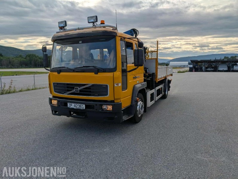 2006 Volvo FL6 med HMF 683 K2 KRAN EU OK 07.2026 - Camión grúa: foto 3 2006 Volvo FL6 med HMF 683 K2 KRAN EU OK 07.2026 - Camión grúa: foto 3