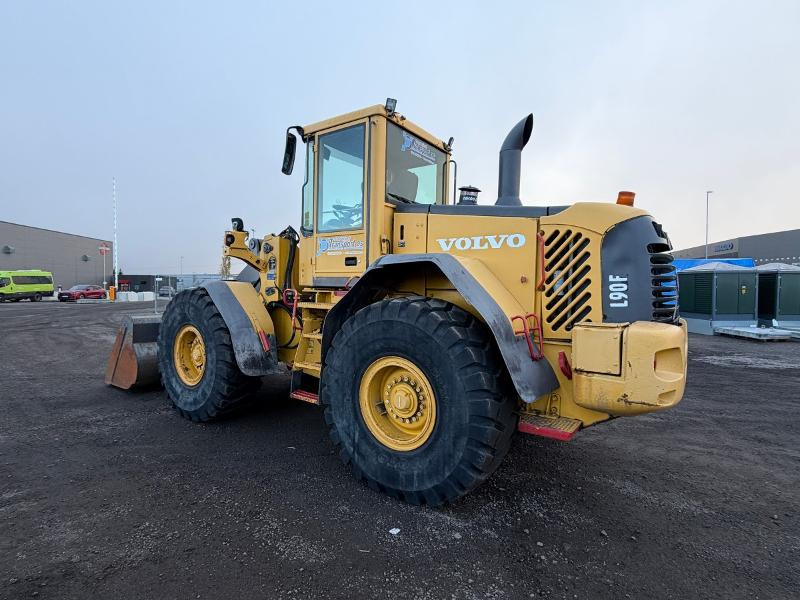 2006 Volvo L90E hjullaster - Sentralsmøring - Joystick - Tilleggshydraulikk - Stort BM Feste - Cargadora de ruedas: foto 3 2006 Volvo L90E hjullaster - Sentralsmøring - Joystick - Tilleggshydraulikk - Stort BM Feste - Cargadora de ruedas: foto 3