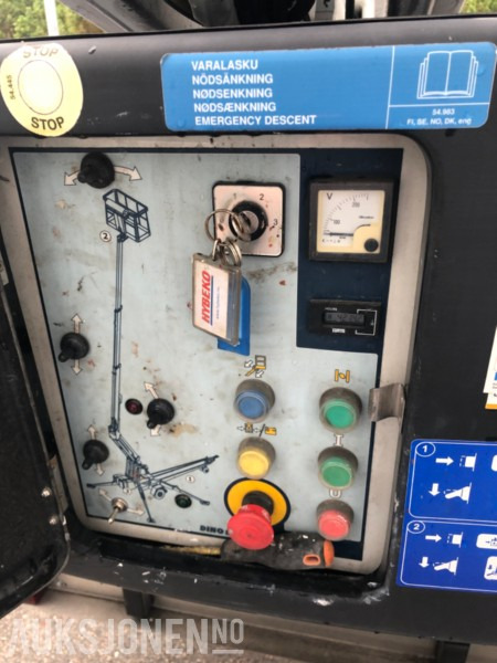 2008 Dino 160 XT Tilhengerlift - 16 meter - Strøm og Bensin - Plataforma elevadora: foto 5 2008 Dino 160 XT Tilhengerlift - 16 meter - Strøm og Bensin - Plataforma elevadora: foto 5