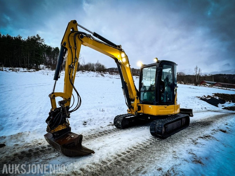 2011 Cat 305.5D CR - 5,5 tonns gravemaskin - Tiltrotator - Pusskuffe - Graveskuff - Smalskuffe - Nylig sertifisert - Miniexcavadora: foto 1 2011 Cat 305.5D CR - 5,5 tonns gravemaskin - Tiltrotator - Pusskuffe - Graveskuff - Smalskuffe - Nylig sertifisert - Miniexcavadora: foto 1