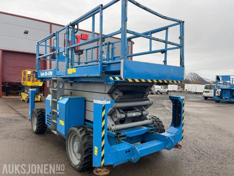2011 Genie GS 4390 Sakselift, 1698 timer - Plataforma elevadora: foto 5 2011 Genie GS 4390 Sakselift, 1698 timer - Plataforma elevadora: foto 5