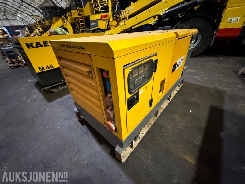2012 Atlas Copco QAS 40 strømaggregat / 40KVA - Equipo de construcción: foto 5 2012 Atlas Copco QAS 40 strømaggregat / 40KVA - Equipo de construcción: foto 5