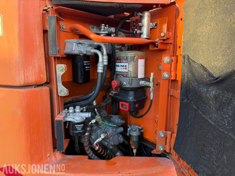 Excavadora 2012 Hitachi ZX 85US-3 - ROTOTILT - SENTRALSMØRING - BUNKRINGSPUMPE: foto 20 Excavadora 2012 Hitachi ZX 85US-3 - ROTOTILT - SENTRALSMØRING - BUNKRINGSPUMPE: foto 20