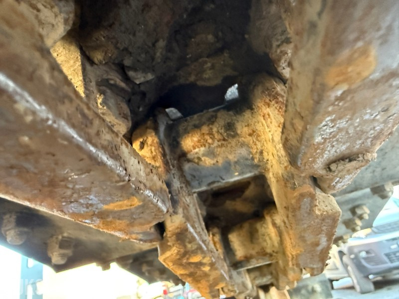 Excavadora 2012 Hitachi ZX 85US-3 - ROTOTILT - SENTRALSMØRING - BUNKRINGSPUMPE: foto 11 Excavadora 2012 Hitachi ZX 85US-3 - ROTOTILT - SENTRALSMØRING - BUNKRINGSPUMPE: foto 11