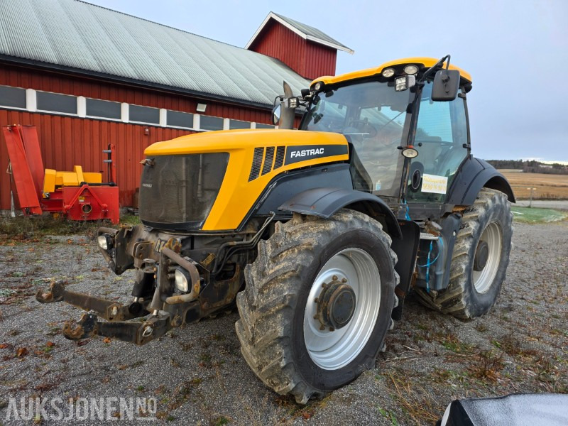2012 JCB Fastrack traktor med vinterhjul - Tractor: foto 1 2012 JCB Fastrack traktor med vinterhjul - Tractor: foto 1