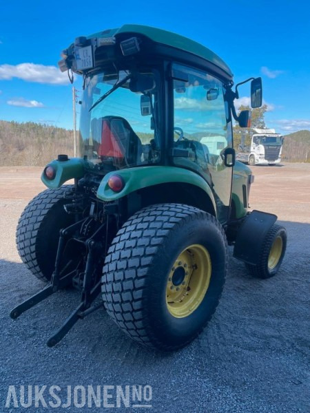 2012 John Deere 4720 traktor / 3.892 timer / Bakrutepusser / - Tractor: foto 5 2012 John Deere 4720 traktor / 3.892 timer / Bakrutepusser / - Tractor: foto 5