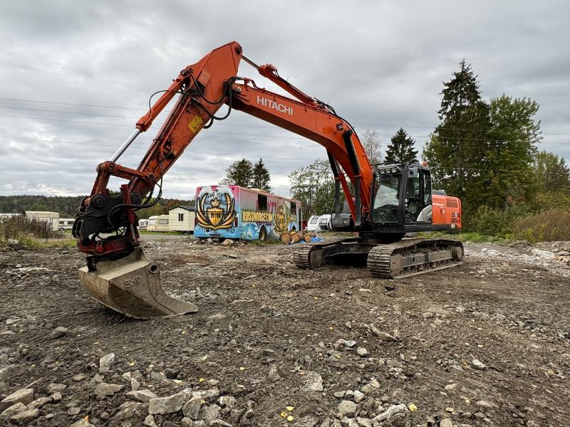2013 Hitachi ZX250LC-5B,Servicehistorikk, Indexator tiltrotator,sorterings-/rivningsklype,pigghammer, 3 skuffer - Excavadora: foto 2 2013 Hitachi ZX250LC-5B,Servicehistorikk, Indexator tiltrotator,sorterings-/rivningsklype,pigghammer, 3 skuffer - Excavadora: foto 2