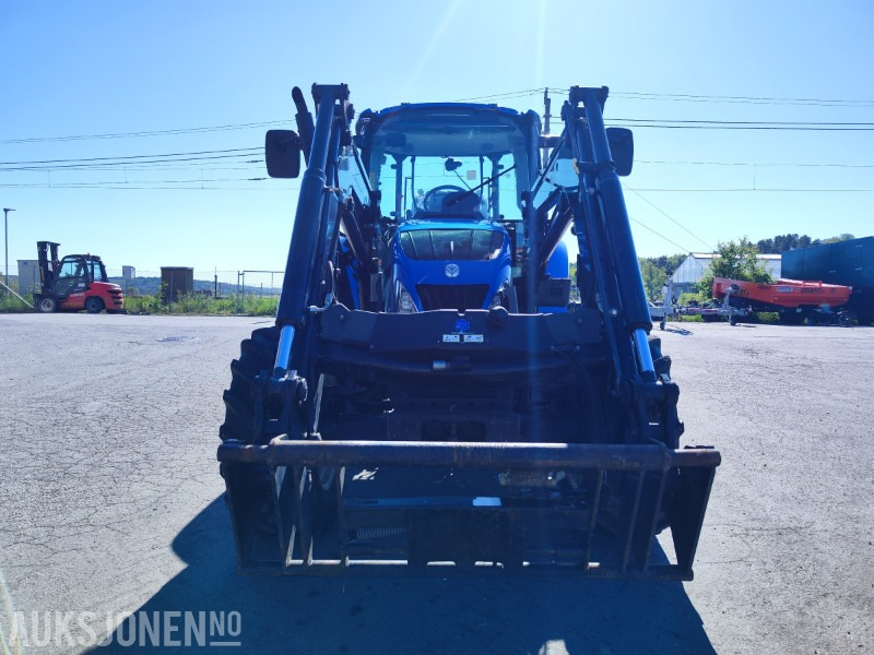 2013 New Holland T5.115 m/ Trima Laster – 114 hk – Kun 2784 timer! - Tractor: foto 3 2013 New Holland T5.115 m/ Trima Laster – 114 hk – Kun 2784 timer! - Tractor: foto 3