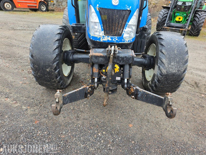 2014 New Holland T4.75 front hydraulikk P2 3600 timer - Tractor: foto 4 2014 New Holland T4.75 front hydraulikk P2 3600 timer - Tractor: foto 4