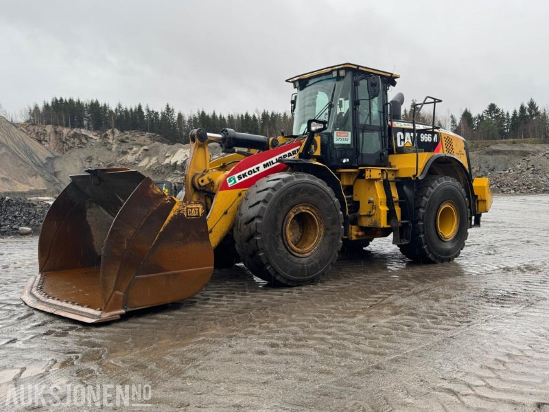 2015 CAT 966M FOREST MACHINE HJULLASTER, VEKT, SENTRALSMØRING, FULL SERVICEHISTORIKK, SKUFFE - Cargadora de ruedas: foto 1 2015 CAT 966M FOREST MACHINE HJULLASTER, VEKT, SENTRALSMØRING, FULL SERVICEHISTORIKK, SKUFFE - Cargadora de ruedas: foto 1