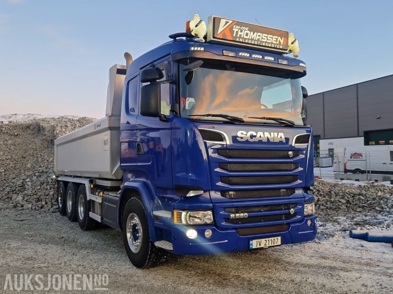 2015 Scania R580 Tippbil - Euro6 - 8X4 - 483 000km - Camión volquete: foto 2 2015 Scania R580 Tippbil - Euro6 - 8X4 - 483 000km - Camión volquete: foto 2