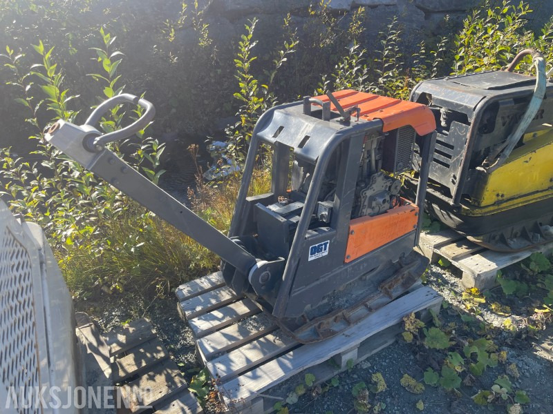 2015 Supra vibroplate - Hoppetusse med Hatz dieselmotor – Reversibel - Rodillo: foto 2 2015 Supra vibroplate - Hoppetusse med Hatz dieselmotor – Reversibel - Rodillo: foto 2