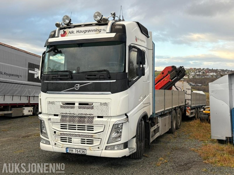 2015 VOLVO FH540 6x2 KRANBIL med Palfinger PK16502 - Camión grúa: foto 1 2015 VOLVO FH540 6x2 KRANBIL med Palfinger PK16502 - Camión grúa: foto 1
