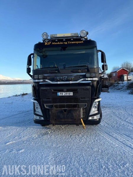 2015 Volvo FH16 6X4 540 Tippbil - Brøyterigget - Skjær - 403000KM - Camión volquete: foto 3 2015 Volvo FH16 6X4 540 Tippbil - Brøyterigget - Skjær - 403000KM - Camión volquete: foto 3