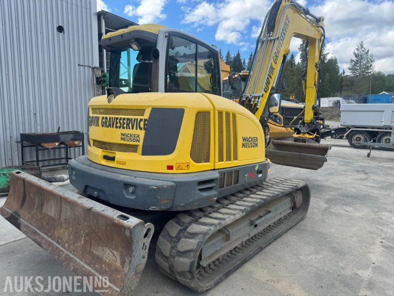 2016 Wacker Neuson ET 90 GRAVEMASKIN MED ROTOTILT, SENTRALSMØRING OG 3 SKUFFER - Excavadora: foto 3 2016 Wacker Neuson ET 90 GRAVEMASKIN MED ROTOTILT, SENTRALSMØRING OG 3 SKUFFER - Excavadora: foto 3
