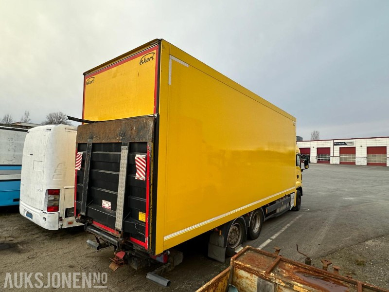 2017 MAN TGS 26.460 - Camión caja cerrada: foto 5 2017 MAN TGS 26.460 - Camión caja cerrada: foto 5