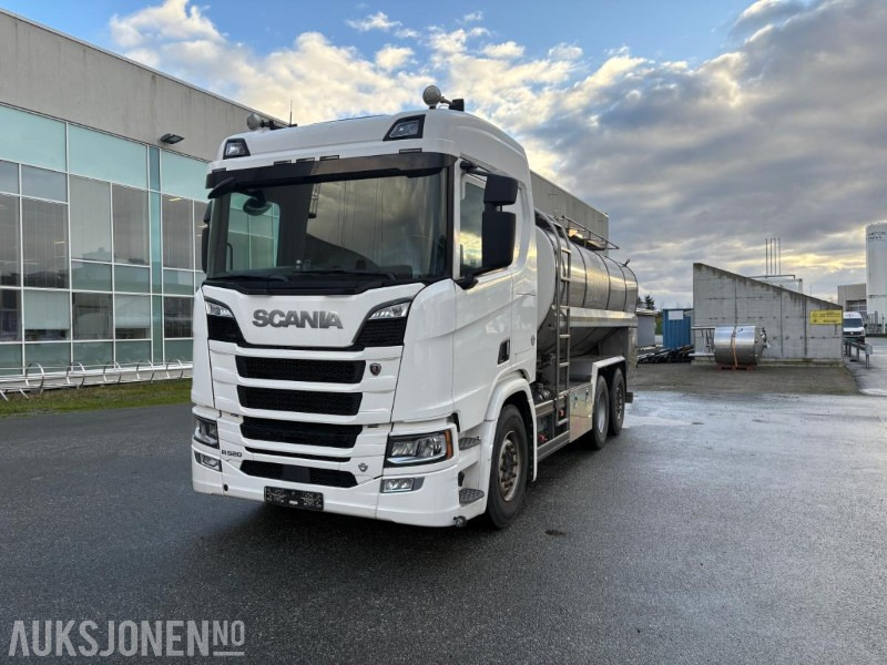 2017 Scania R 520 Tankbil - Camión cisterna: foto 1 2017 Scania R 520 Tankbil - Camión cisterna: foto 1