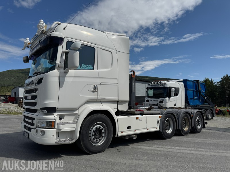2017 Scania R730 4-akslet krokbil 8X4, EURO 6, KRANHYDRAULIKK, EVOLUTION 125 - Camión multibasculante: foto 1 2017 Scania R730 4-akslet krokbil 8X4, EURO 6, KRANHYDRAULIKK, EVOLUTION 125 - Camión multibasculante: foto 1