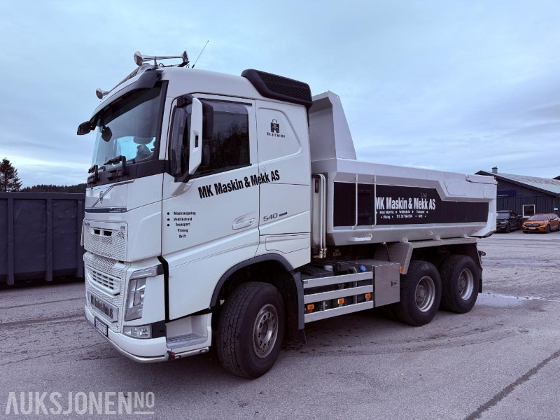 2017 Volvo 540 Tippbil 6X4 EURO 6 344830 km Anleggsmodellen - Camión volquete: foto 1 2017 Volvo 540 Tippbil 6X4 EURO 6 344830 km Anleggsmodellen - Camión volquete: foto 1
