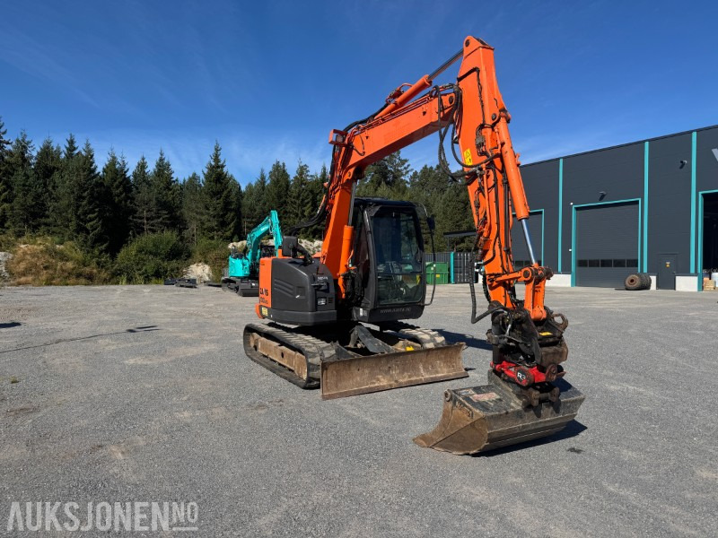 2018 Hitachi ZX85US-5 - Beltegraver - Gravemaskin - Tilt - Lyspakke - Excavadora: foto 3 2018 Hitachi ZX85US-5 - Beltegraver - Gravemaskin - Tilt - Lyspakke - Excavadora: foto 3