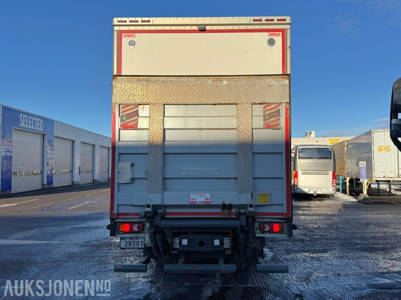 2018 Renault T 380 Comfort skapbil/full sideåpning/kjøl/bakløft - Camión caja cerrada: foto 5 2018 Renault T 380 Comfort skapbil/full sideåpning/kjøl/bakløft - Camión caja cerrada: foto 5