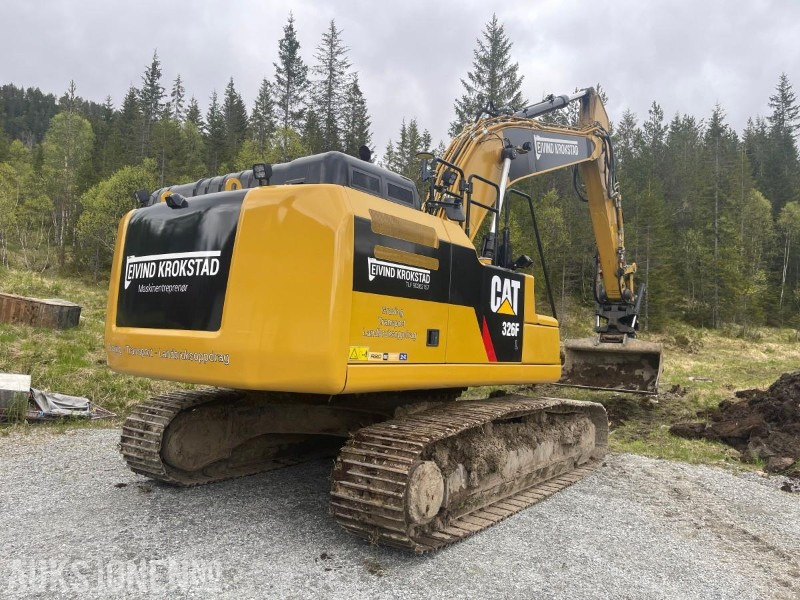 2019 Cat 326FL Gravemaskin med maskinstyring, rototilt og 4 skuffer - Excavadora: foto 5 2019 Cat 326FL Gravemaskin med maskinstyring, rototilt og 4 skuffer - Excavadora: foto 5
