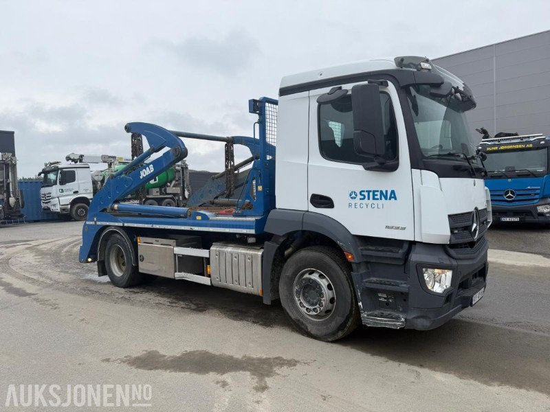 2019 Mercedes-Benz ANTOS LIFTDUMPER SERVICEAVTALE - Camión portacontenedor de cadenas: foto 2 2019 Mercedes-Benz ANTOS LIFTDUMPER SERVICEAVTALE - Camión portacontenedor de cadenas: foto 2