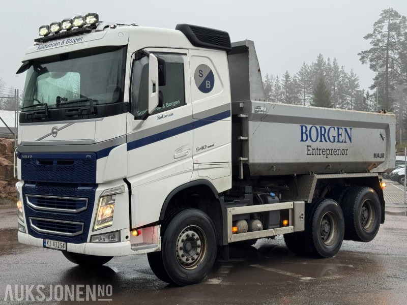 2019 Volvo FH540 tippbil med kranhydraulikk / EU-godkjent - Camión volquete: foto 1 2019 Volvo FH540 tippbil med kranhydraulikk / EU-godkjent - Camión volquete: foto 1