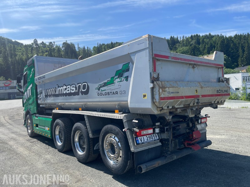 2022 Volvo FH 540 8X4 Tippbil, Tridem luftfjæring og hydraulisk styrt løpeaksel med single hjul - Camión volquete: foto 3 2022 Volvo FH 540 8X4 Tippbil, Tridem luftfjæring og hydraulisk styrt løpeaksel med single hjul - Camión volquete: foto 3
