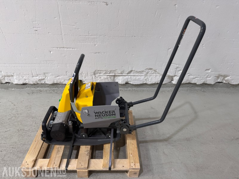 2022 Wacker Neuson APS1030e - 50 KG EL VIBROPLATE - Rodillo: foto 1 2022 Wacker Neuson APS1030e - 50 KG EL VIBROPLATE - Rodillo: foto 1