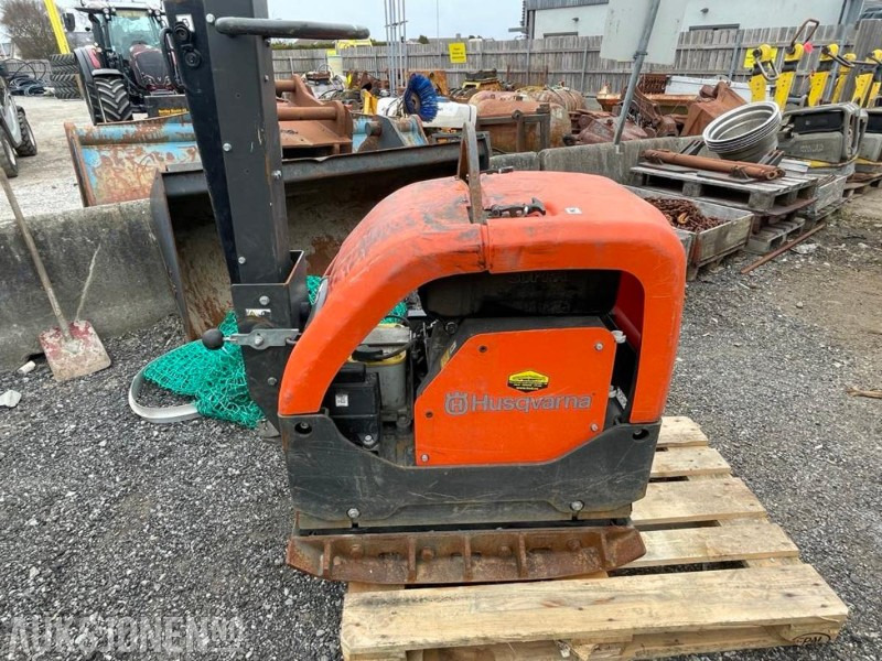 2023 Husqvarna LG 504 Vibroplate - Diesel - 470 kg. - 138 timer. - Rodillo: foto 2 2023 Husqvarna LG 504 Vibroplate - Diesel - 470 kg. - 138 timer. - Rodillo: foto 2