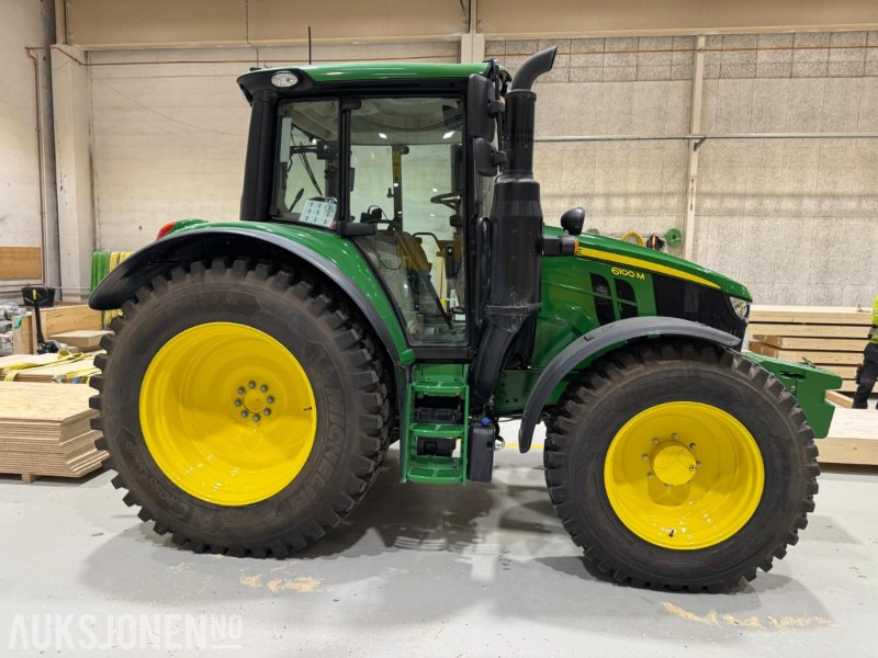 2023 John Deere 6100M TRAKTOR MED 2 SETT HJUL, KUN 1543 TIMER - Tractor: foto 4 2023 John Deere 6100M TRAKTOR MED 2 SETT HJUL, KUN 1543 TIMER - Tractor: foto 4