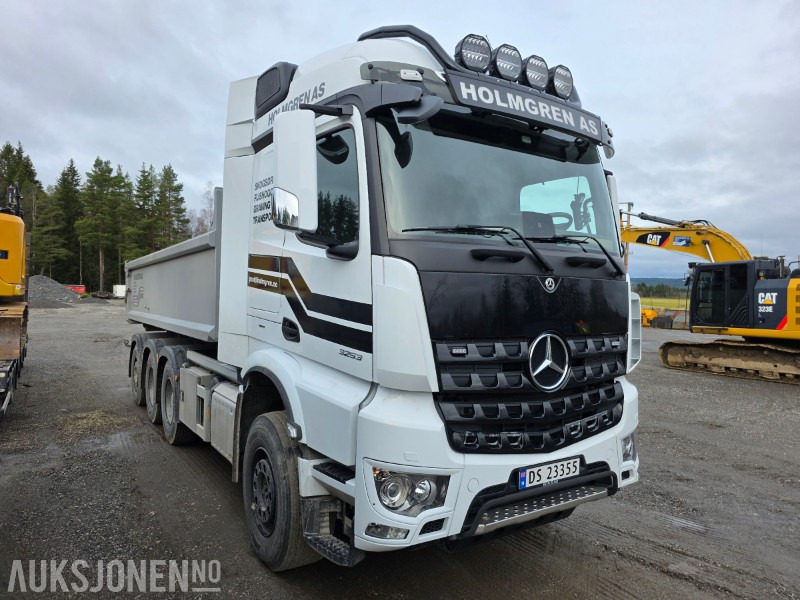 2023 Mercedes-Benz Arocs 3253 L KPL Multilift krok 22S - Camión multibasculante: foto 2 2023 Mercedes-Benz Arocs 3253 L KPL Multilift krok 22S - Camión multibasculante: foto 2