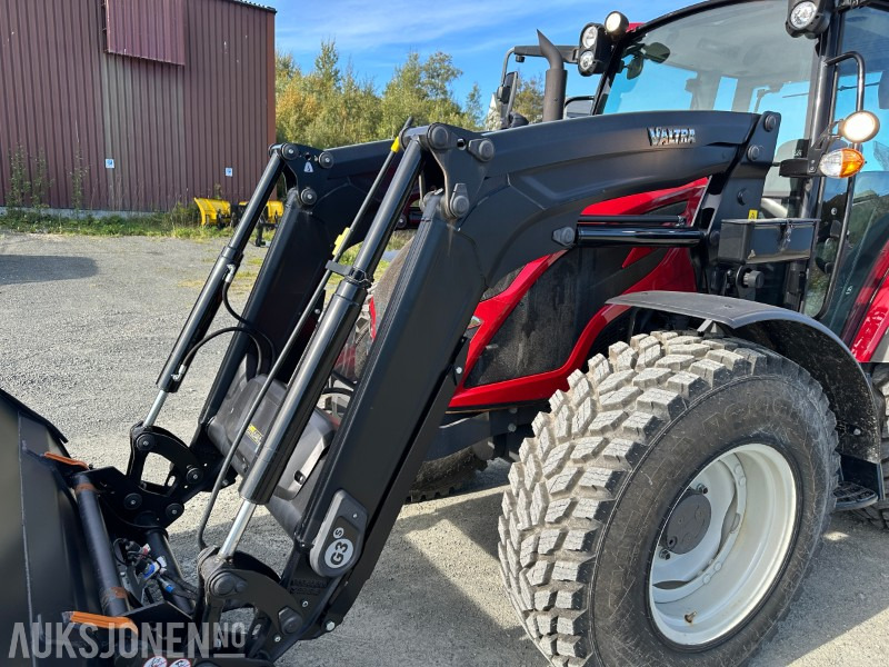 Tractor 2023 Valtra A95 - Mye utstyr, lite brukt: foto 20