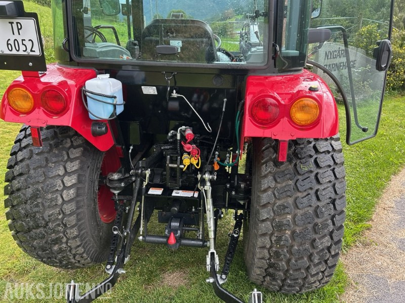 2024 TYM 6225 Traktor m/frontlaster - Tractor: foto 3 2024 TYM 6225 Traktor m/frontlaster - Tractor: foto 3