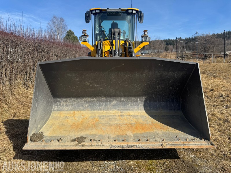 2024 Volvo L70H2 HJULLASTER MED SKUFFE, SETRALSMØRING, VEKT +++KUN 400 TIMER - Cargadora de ruedas: foto 3 2024 Volvo L70H2 HJULLASTER MED SKUFFE, SETRALSMØRING, VEKT +++KUN 400 TIMER - Cargadora de ruedas: foto 3