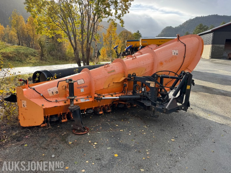 2018 Tellefsdal HD45 3700 Høytkastene Diagonalplog - Camión: foto 1 2018 Tellefsdal HD45 3700 Høytkastene Diagonalplog - Camión: foto 1