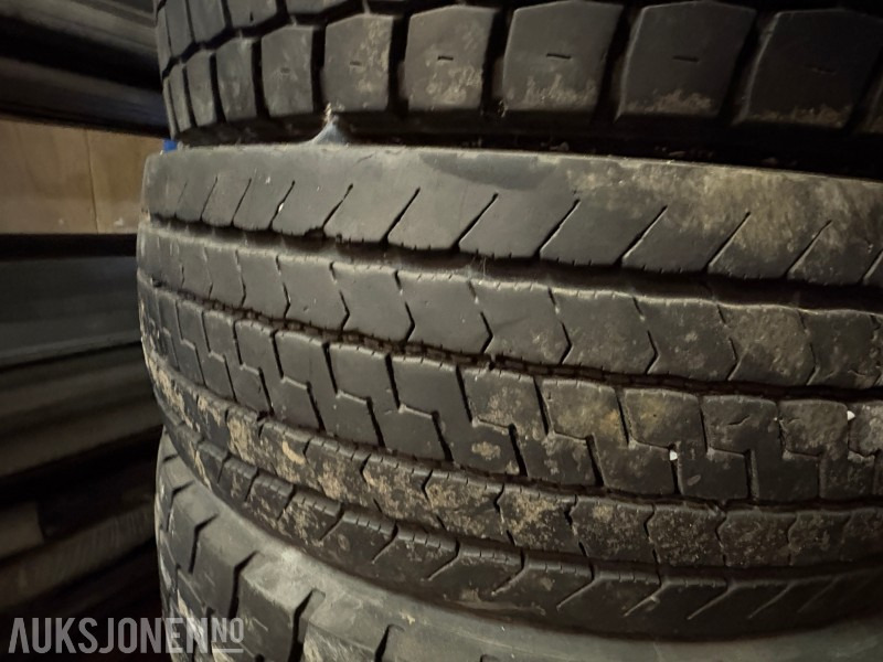 Lastebildekk 6 stk - Camión: foto 4 Lastebildekk 6 stk - Camión: foto 4