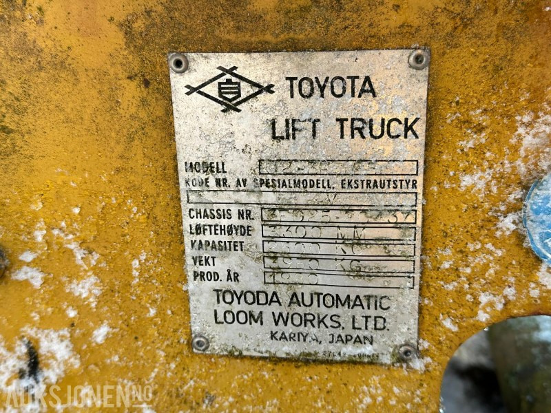 Equipo de manutención 1980 Toyota T2-3F Gaffeltruck - 1,95 tonn, 3000 mm løft, 6886 timer: foto 12 Equipo de manutención 1980 Toyota T2-3F Gaffeltruck - 1,95 tonn, 3000 mm løft, 6886 timer: foto 12