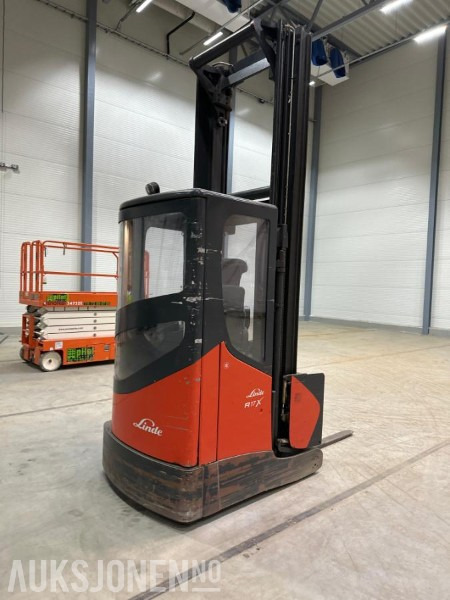 2013 Linde R17 Skyvemasttruck, 7755 timer – 1,7 tonn, med ekstra batteri og reservedeler - Equipo de manutención: foto 3 2013 Linde R17 Skyvemasttruck, 7755 timer – 1,7 tonn, med ekstra batteri og reservedeler - Equipo de manutención: foto 3